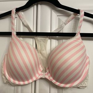 Gently Used Size 34D Victoria’s Secret Body by Victoria Bra
